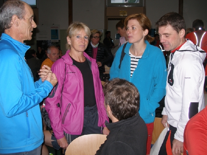 Berni gibt noch ein paar Tipps vor dem Start