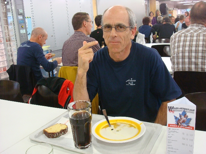 Auch Berni genoss den Lauf und die Suppe