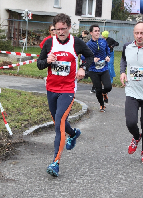 Heinz gefällt der Altacher Silvesterlauf. Die Stimmung an der Strecke und an der Party nach dem Lauf