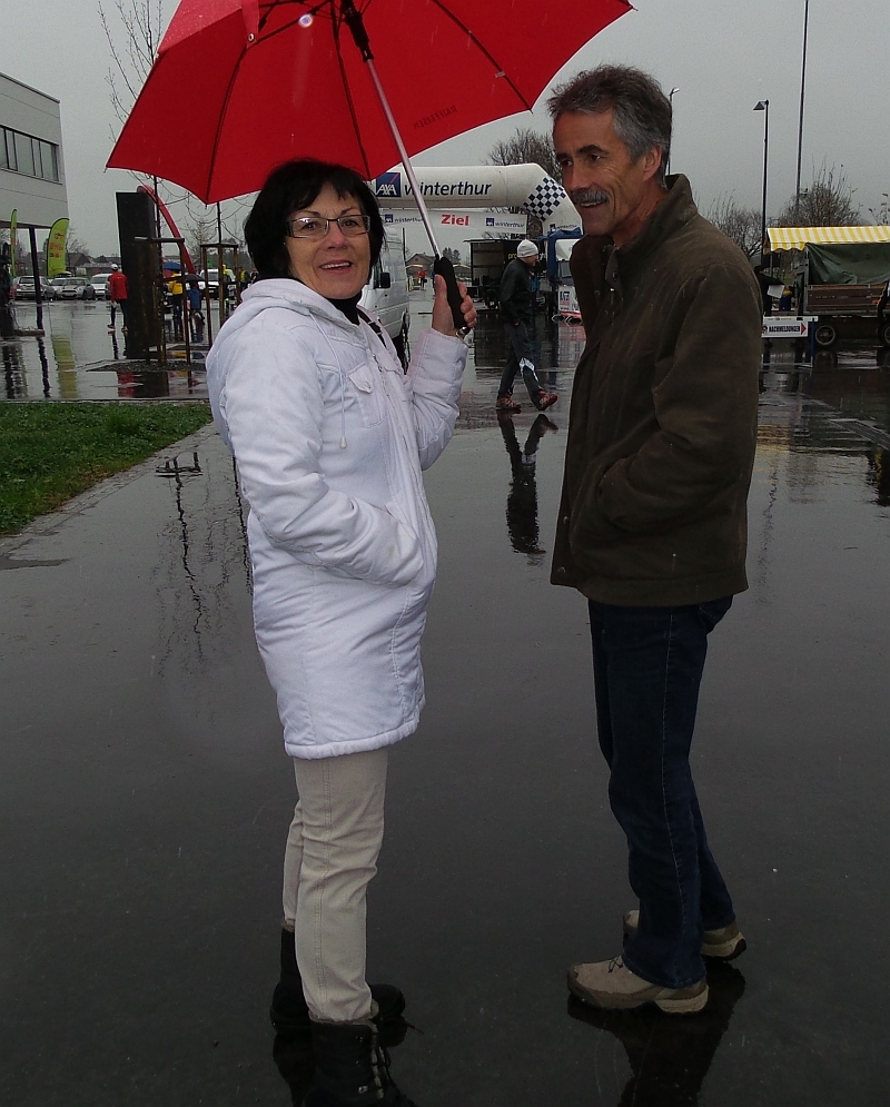 Auch Waldi und Rolf hätten sich besseres Wetter gewünscht