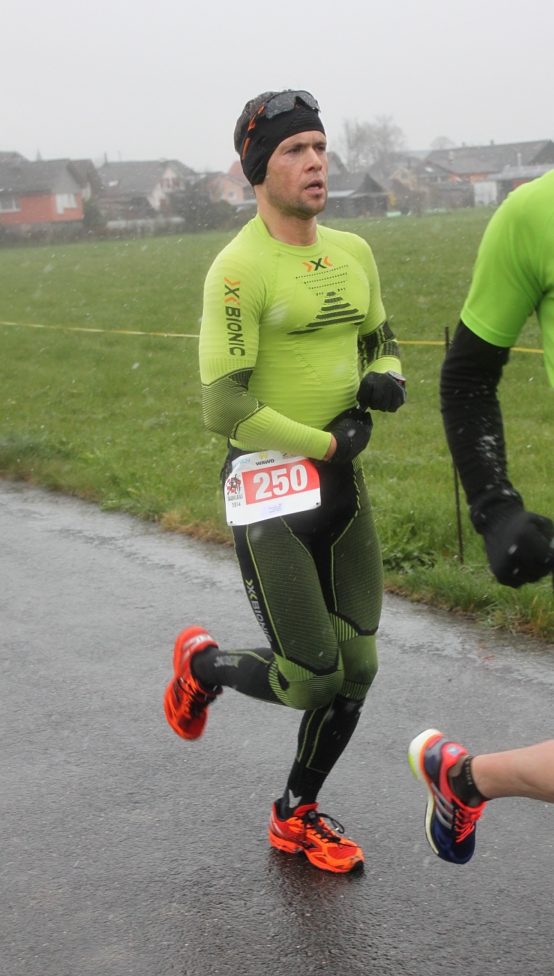 Philipp, der schnellste Mila: Sonnenbrille überflüssig