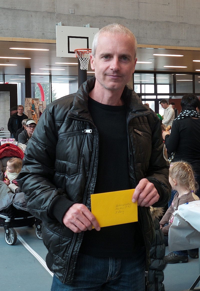 Andreas holt sich das dritte Preisgeld der AK M45