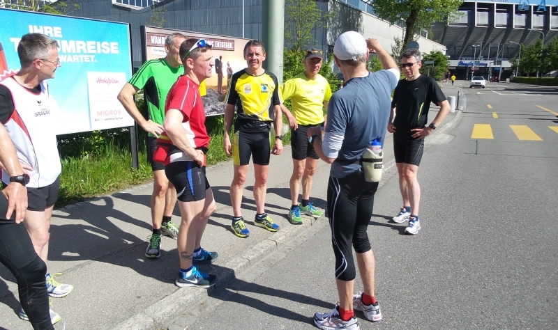 Start vor der AFG Arena in Winkel.