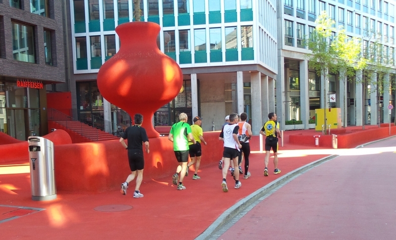 Roter Platz bei der Raiffeisenbank