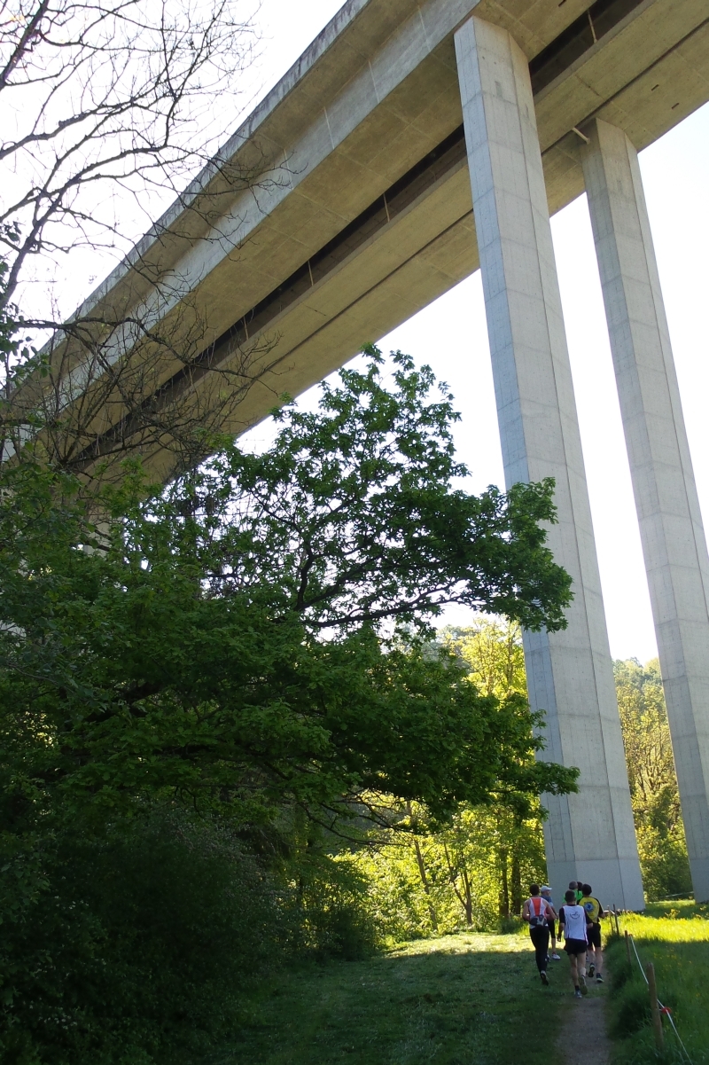 Unter der Autobahn A1