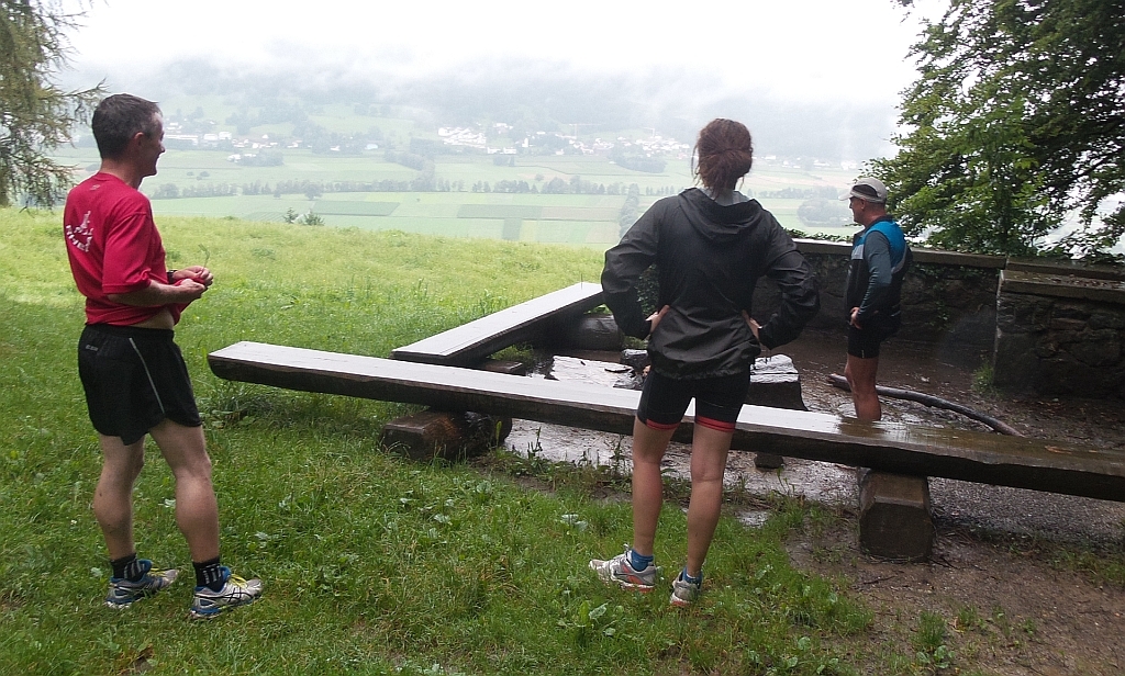 Bei dieser Nässe war der Grillplatz natürlich verwaist