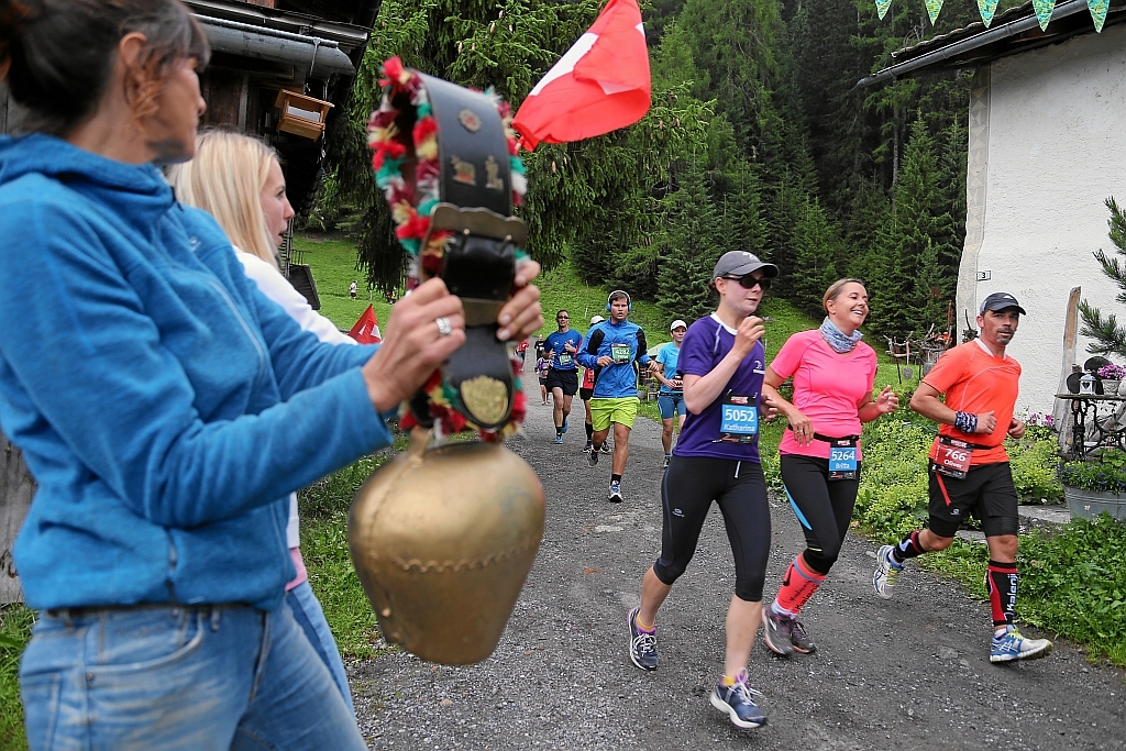 Tolle Stimmung auf den ersten Kilometern des K78/K30/C42