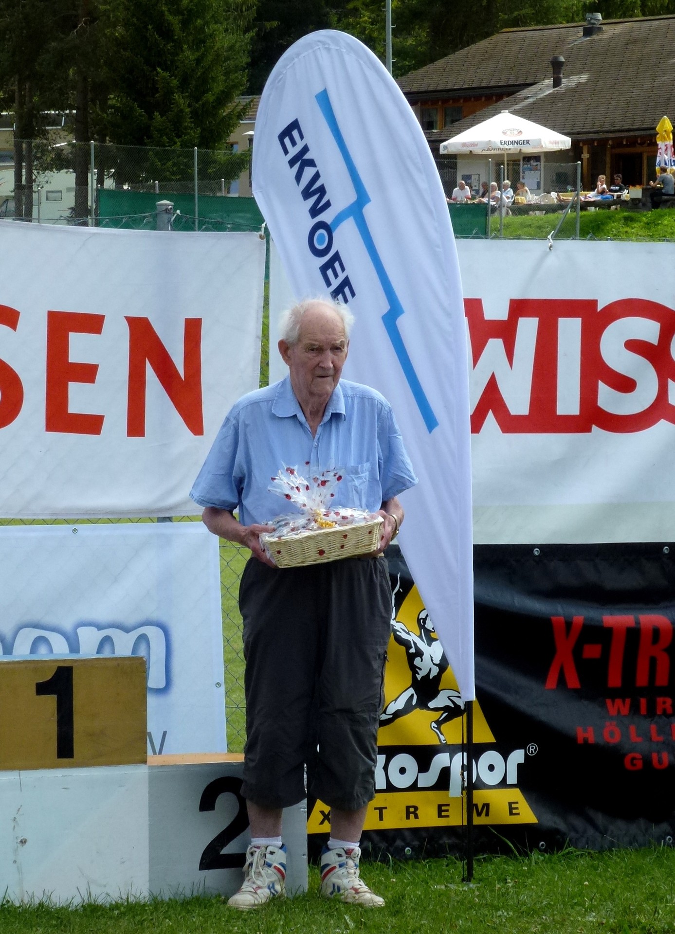 ältester Teilnehmer: ein 94 jähriger Walker