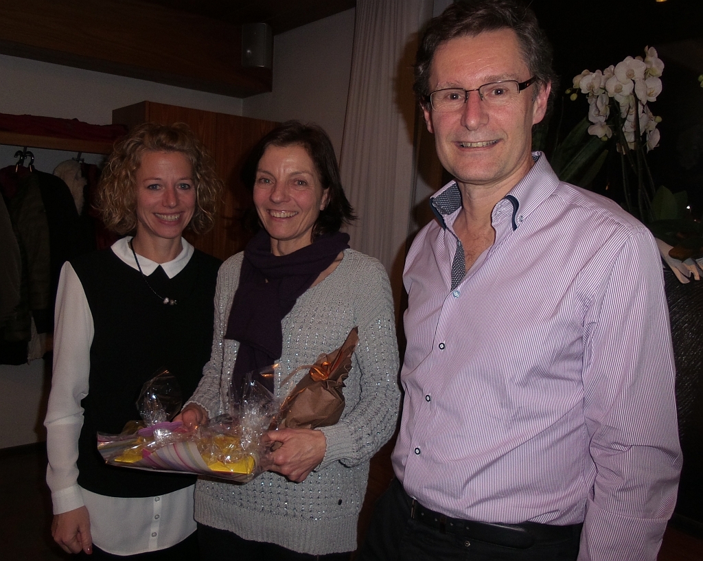 Denise und Heinz danken Kathrin für Ihre grossen Dienste im Führungsteam