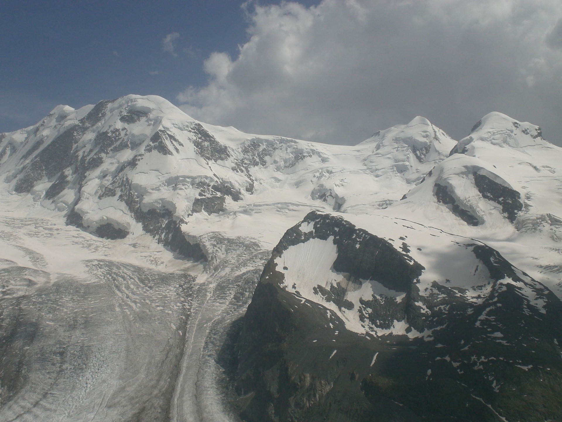 0_NEWS462_1437038169_Int-33