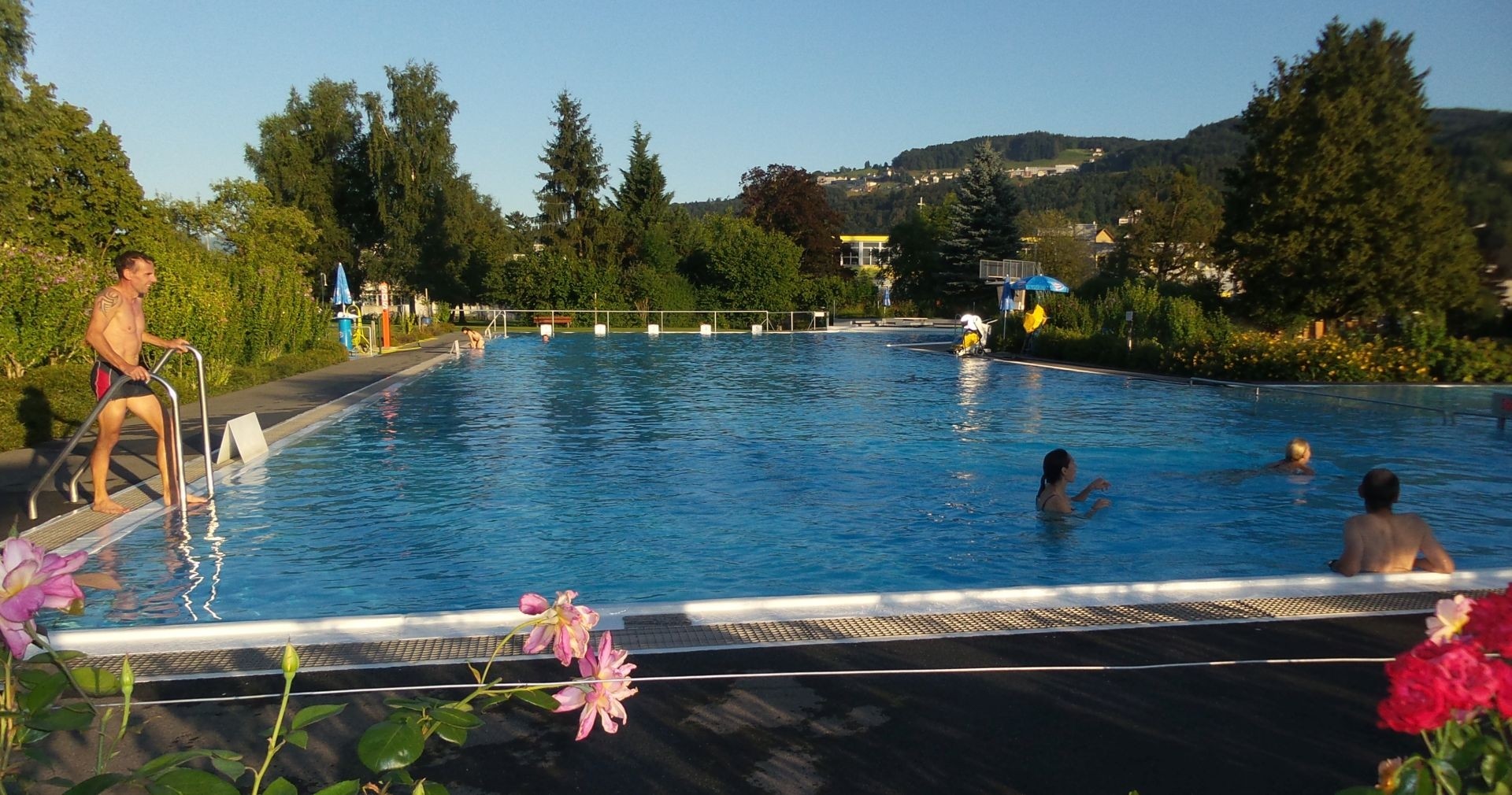 Schwimmbad Rheineck lädt ein ….