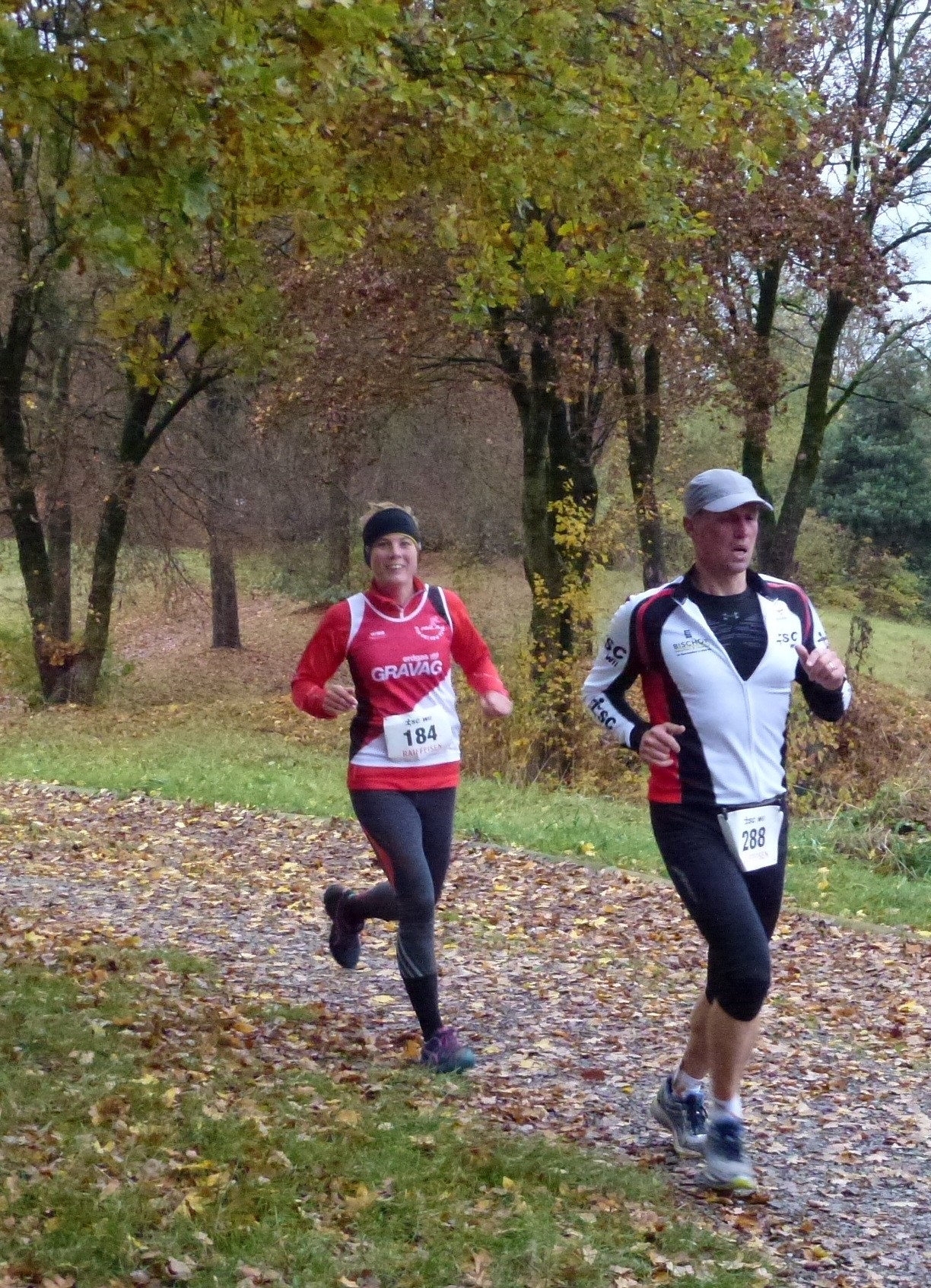 Therese lächelnd im Duell mit einem LSCler