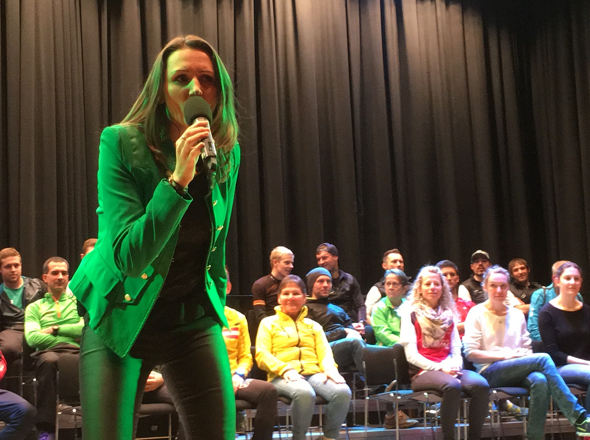 Speziell in Altach: Die Siegerehrungen mit integriertem Showprogramm