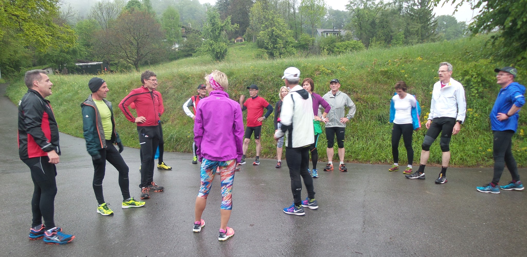 Besprechung der zweiten Variante des Hügellaufs